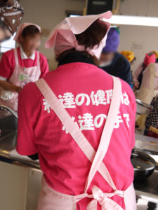 料理教室の先生の写真